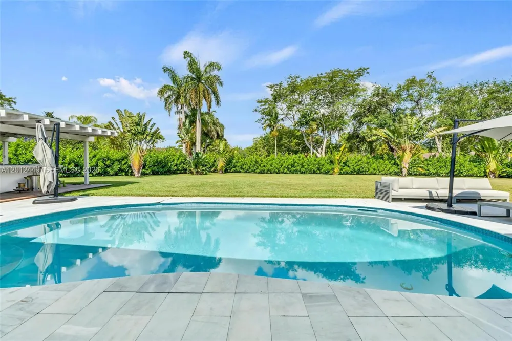 6200 SW 118th St Pinecrest, FL 33156