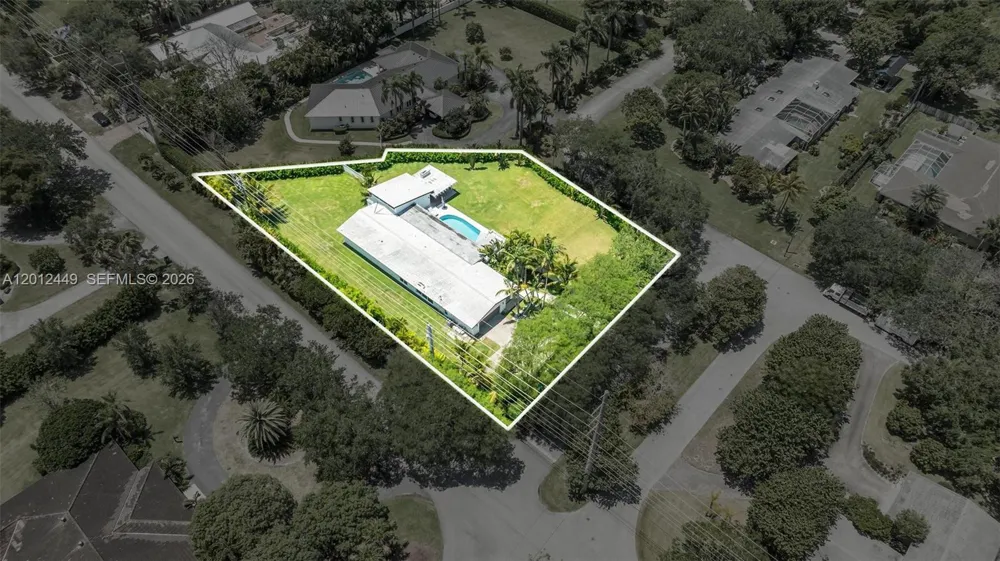 6200 SW 118th St Pinecrest, FL 33156