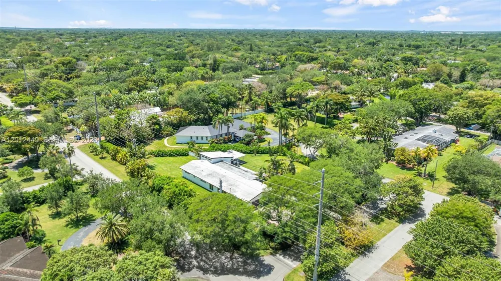 6200 SW 118th St Pinecrest, FL 33156