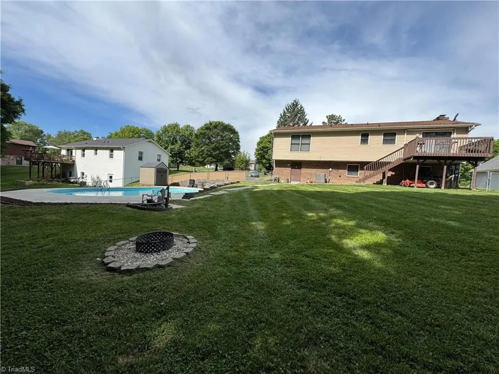 146 Wagoner Drive Mount Airy, NC 27030