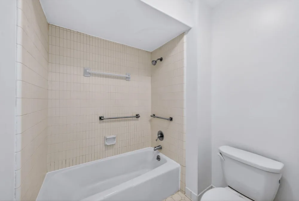 1104 N PARKWAY ST #37 Jackson, TN 38305