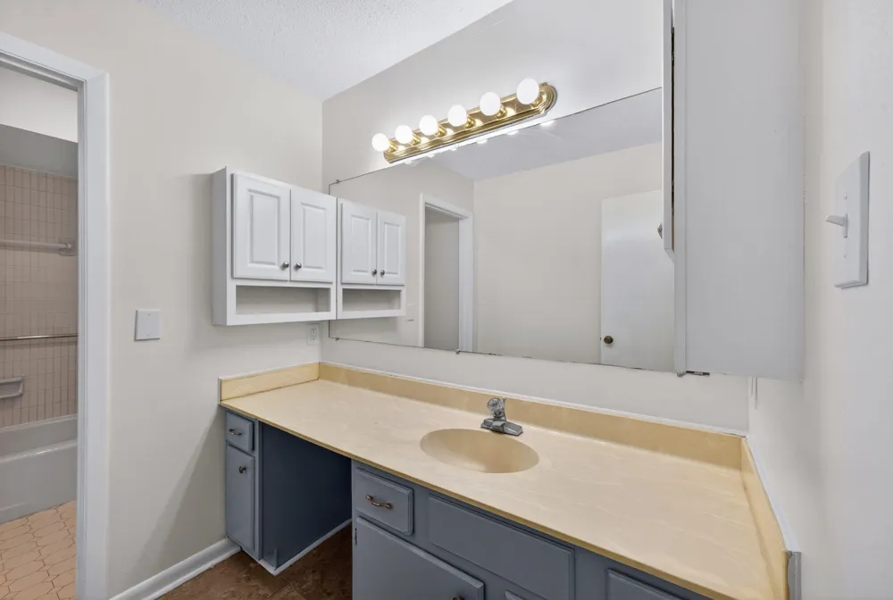 1104 N PARKWAY ST #37 Jackson, TN 38305