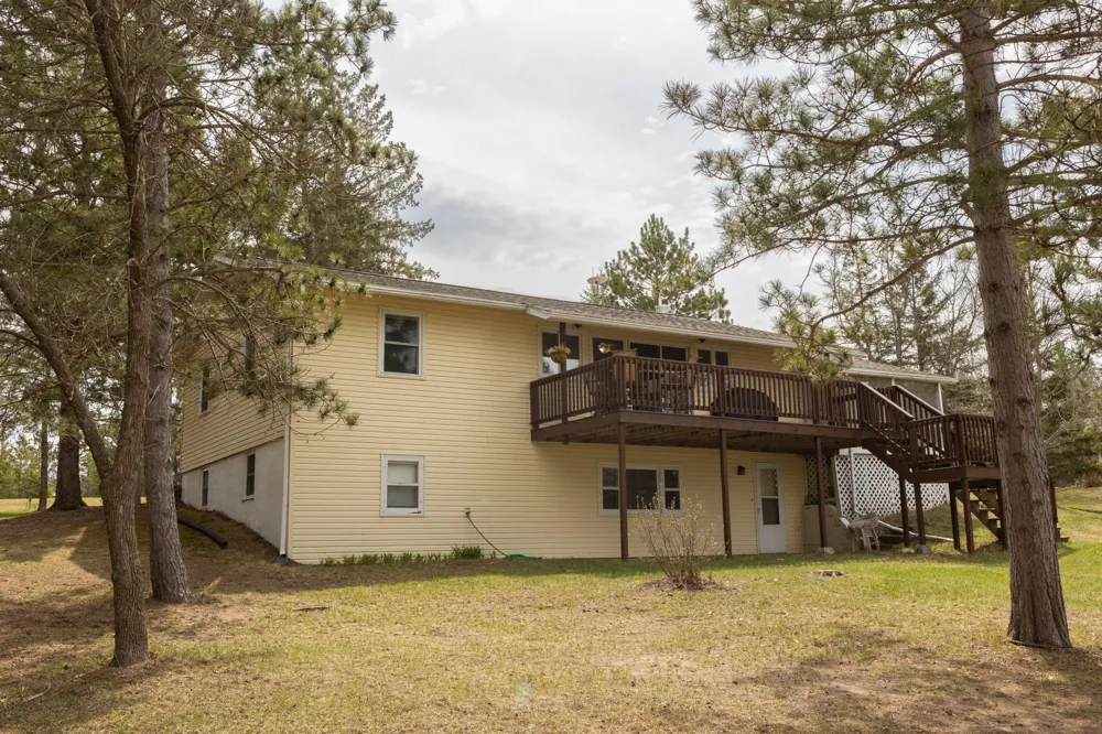 39115 E Blueberry Drive Menahga, MN 56464