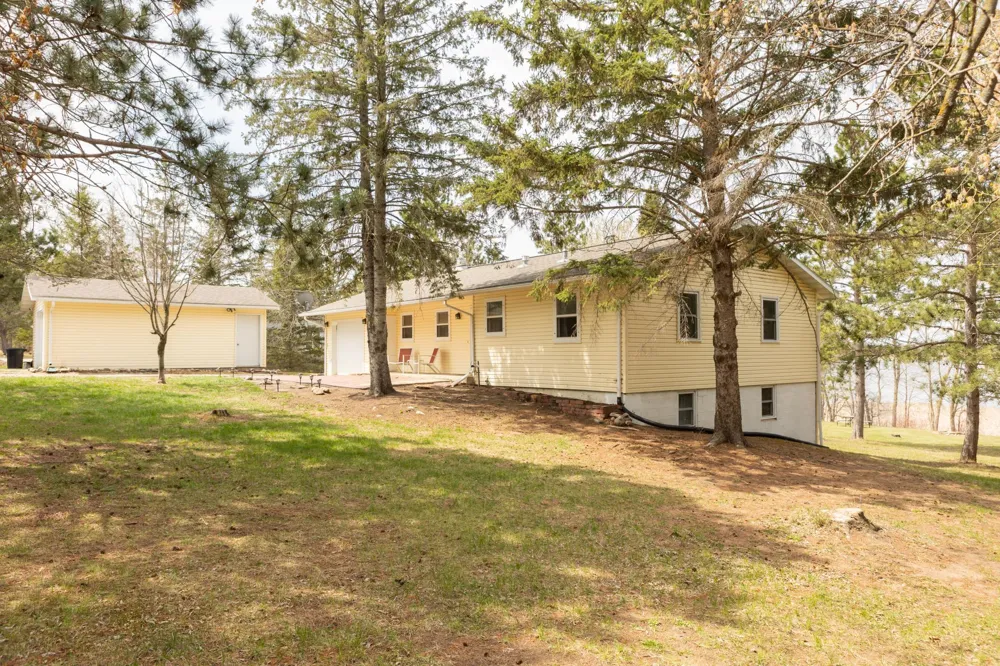 39115 E Blueberry Drive Menahga, MN 56464