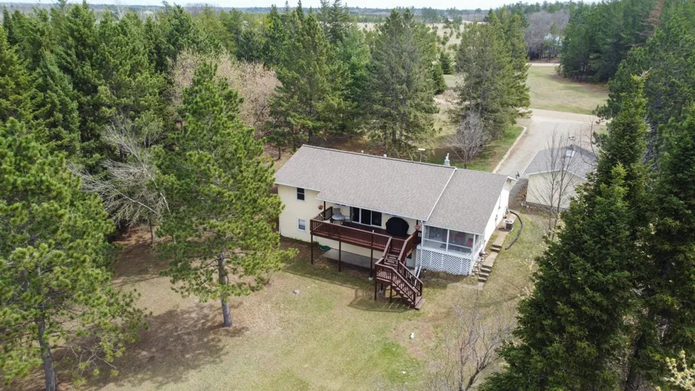 39115 E Blueberry Drive Menahga, MN 56464