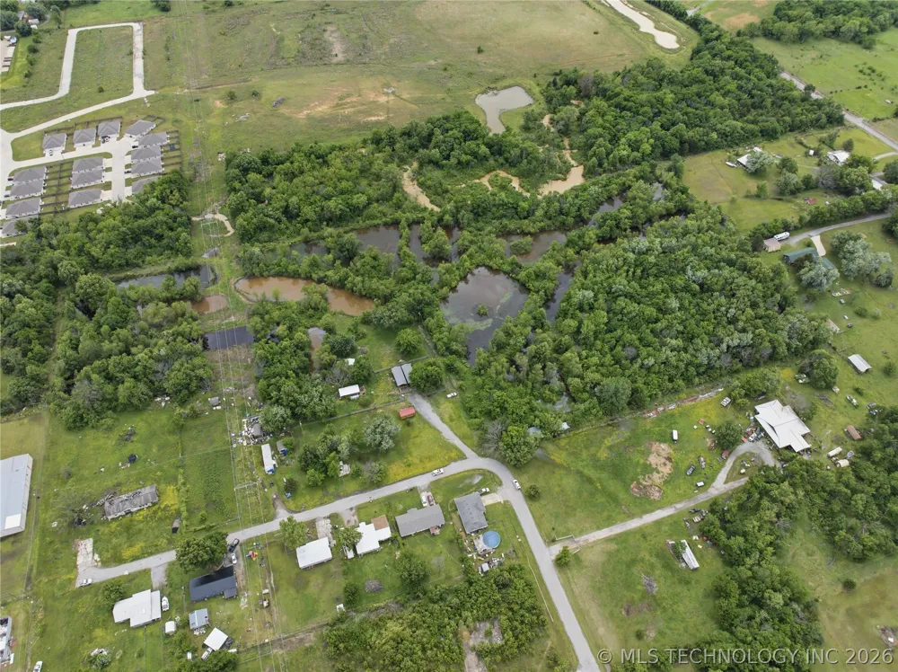 27204 E 742 ROAD Wagoner, OK 74467