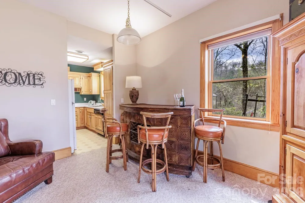 97 Covered Bridge Road Stecoah, NC 98771