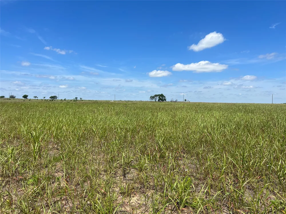 HCR 1153 Blum, TX 76627