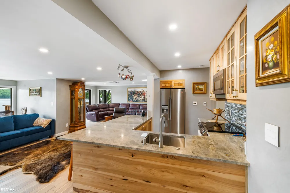7671 Osborne Drive Millington Village, MI 48746