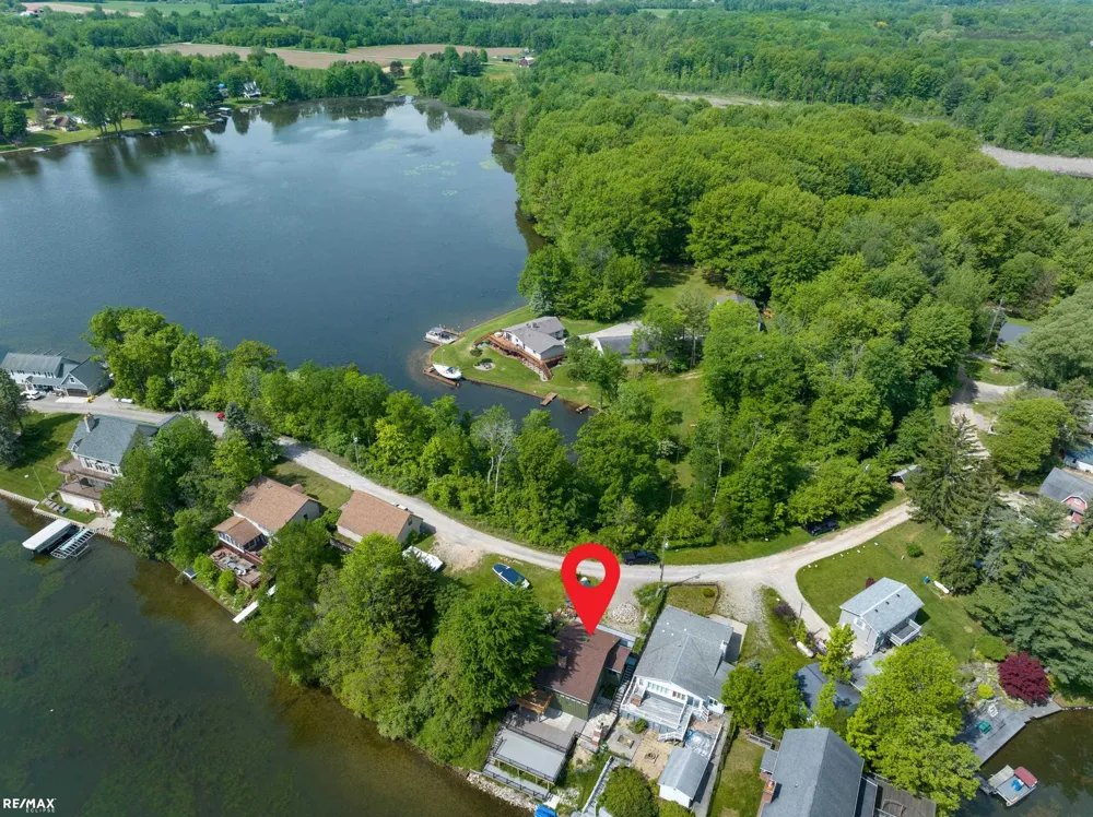 7671 Osborne Drive Millington Village, MI 48746