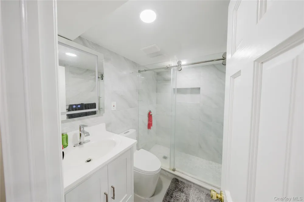 90-62 202nd Street Hollis, NY 11423