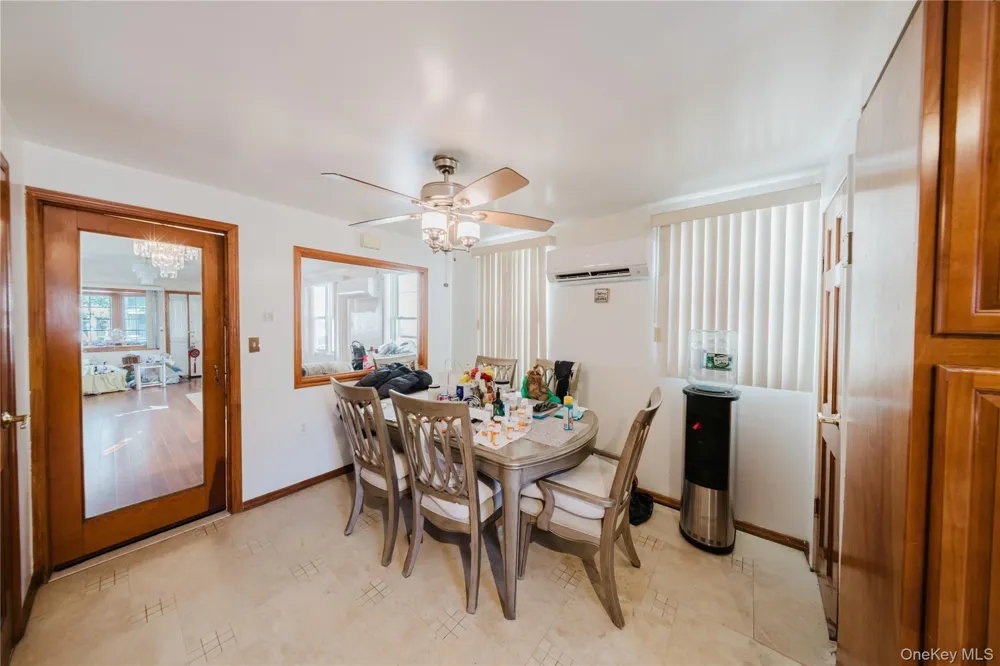 90-62 202nd Street Hollis, NY 11423