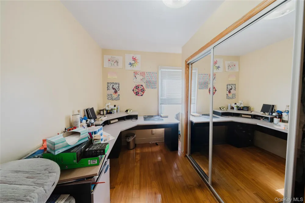 90-62 202nd Street Hollis, NY 11423