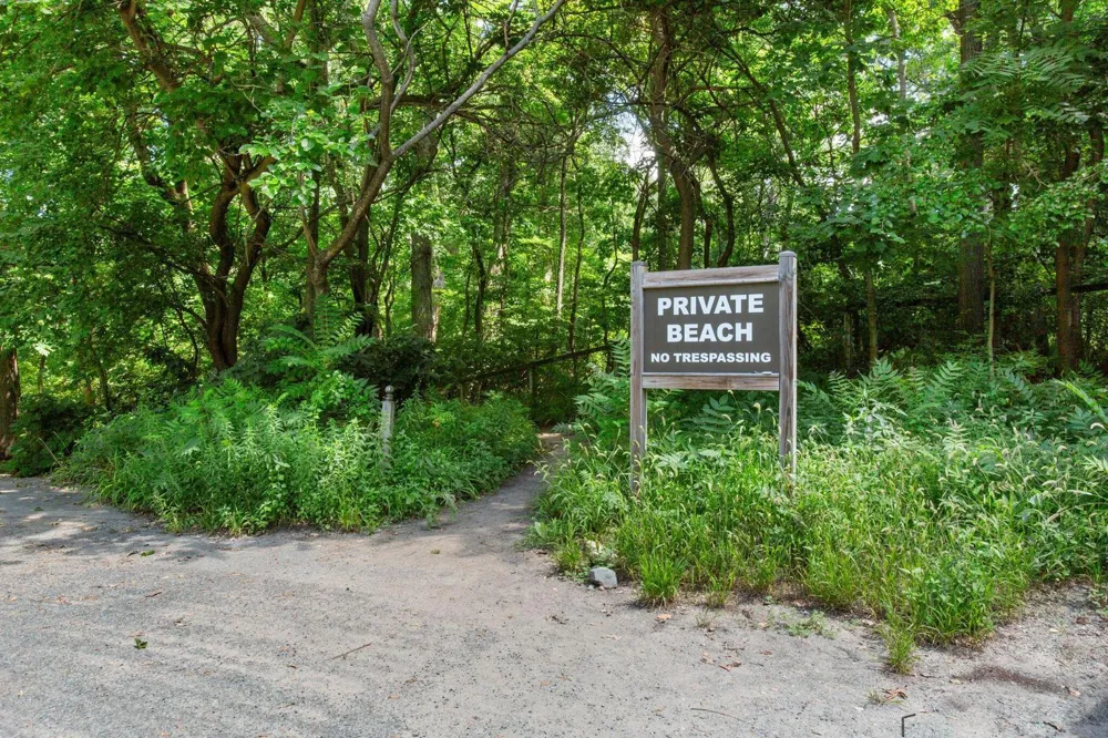 10520 Marquette Drive New Buffalo, MI 49117