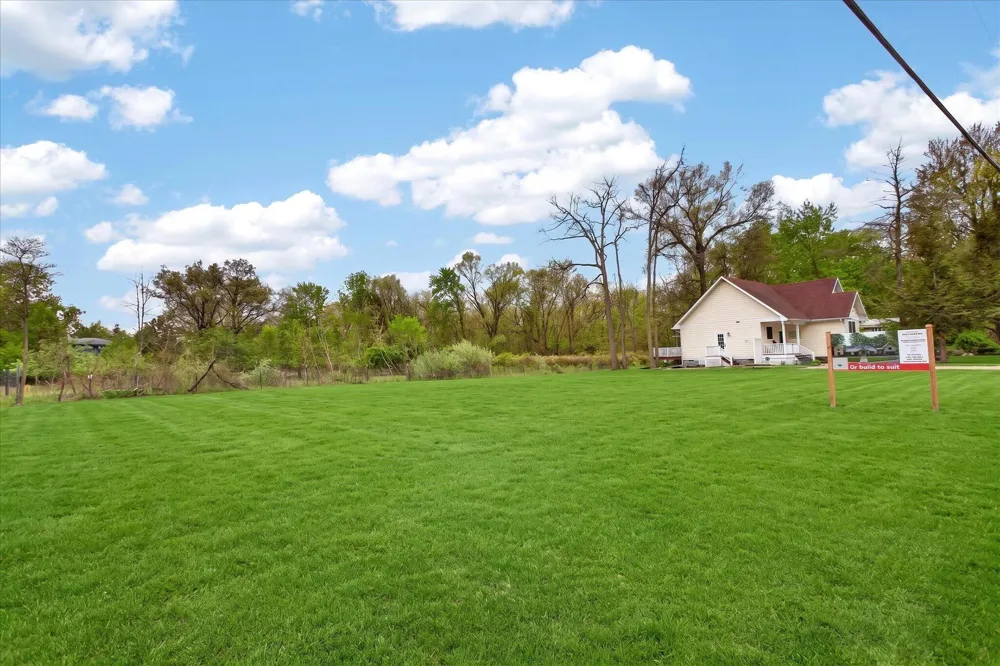 10520 Marquette Drive New Buffalo, MI 49117