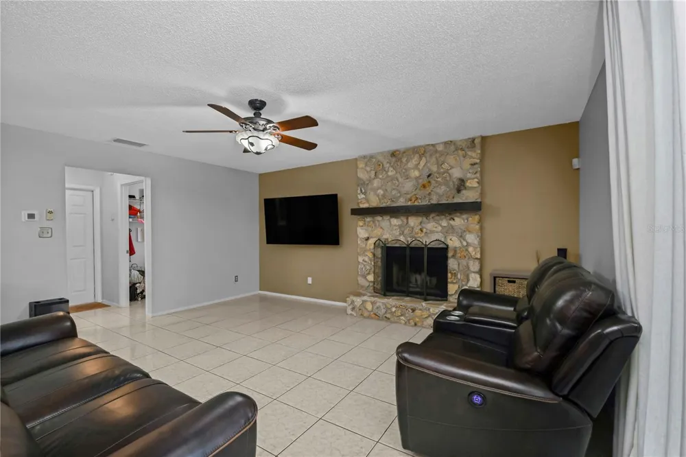 1304 ORTEGA STREET Winter Springs, FL 32708