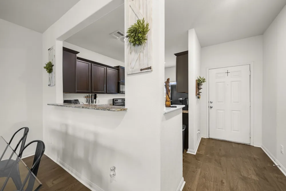 660 Yearwood Lane Jarrell, TX 76537