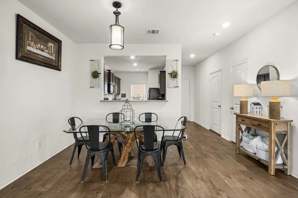 660 Yearwood Lane Jarrell, TX 76537