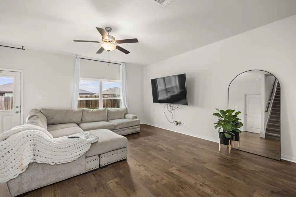 660 Yearwood Lane Jarrell, TX 76537