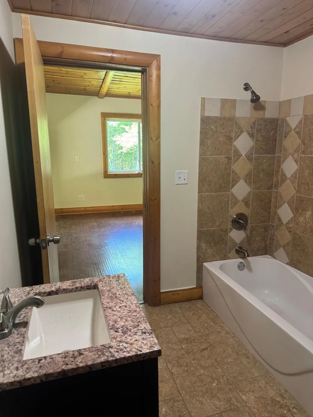 49382 Pansy Landing Road Sandstone, MN 55072