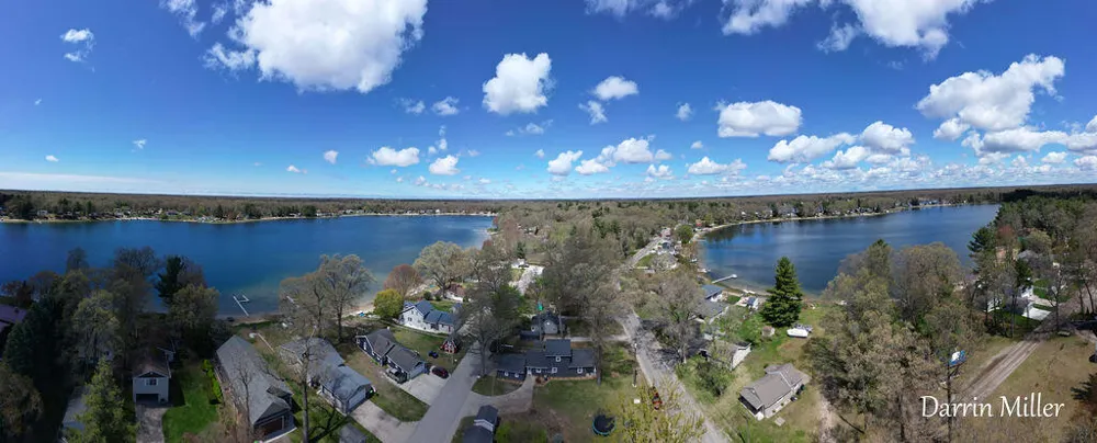 6289 Middle Lake Road Twin Lake, MI 49457
