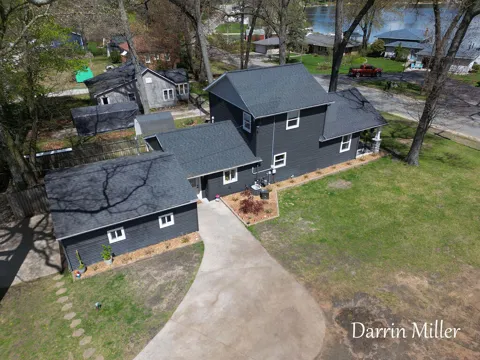 6289 Middle Lake Road
