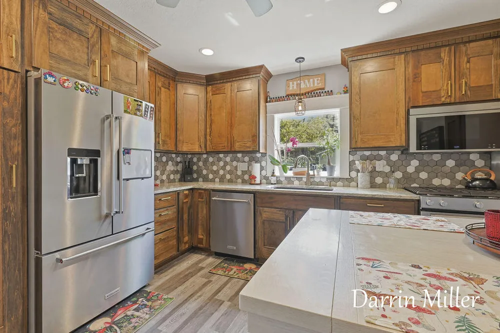 6289 Middle Lake Road Twin Lake, MI 49457
