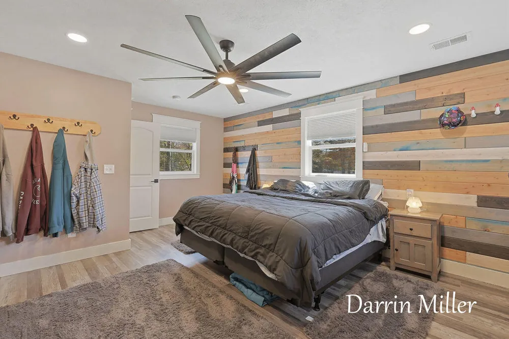 6289 Middle Lake Road Twin Lake, MI 49457