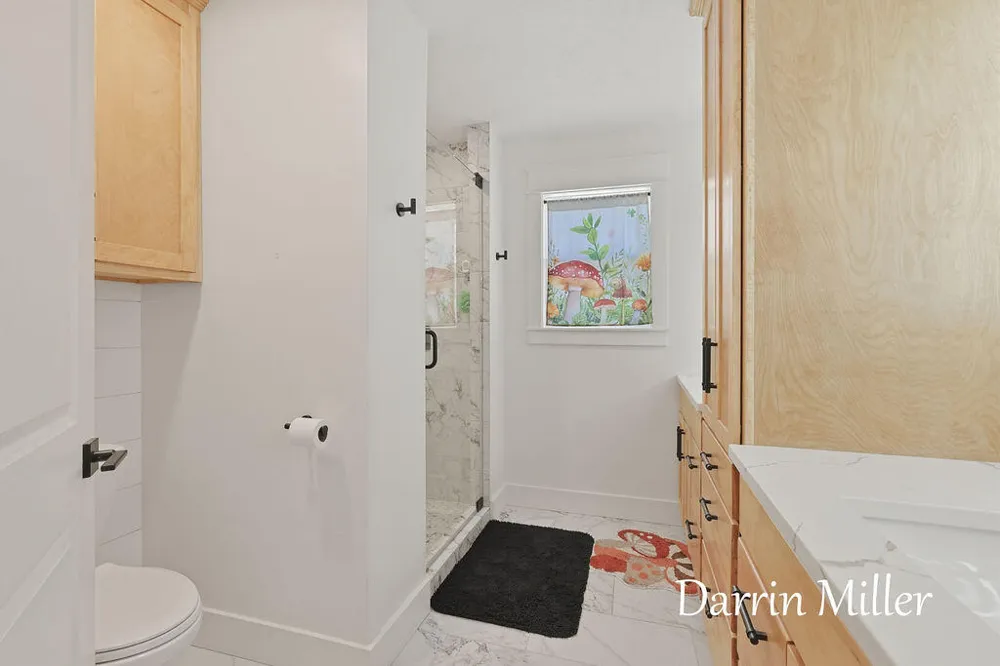 6289 Middle Lake Road Twin Lake, MI 49457