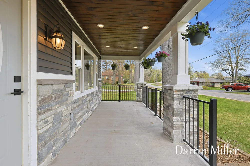 6289 Middle Lake Road Twin Lake, MI 49457