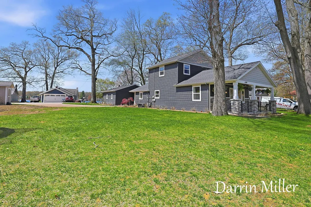 6289 Middle Lake Road Twin Lake, MI 49457