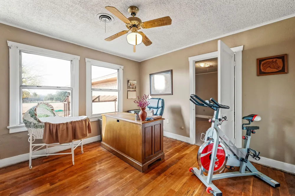 7450 E Highway 6 #2 De Leon, TX 76444