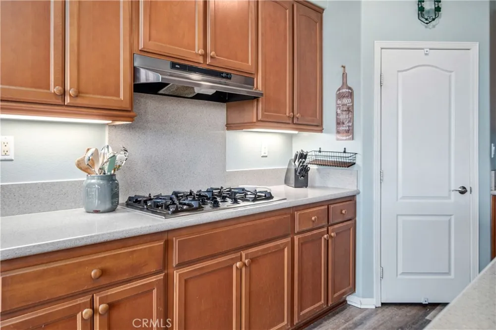 6100 W K-10 AVENUE Lancaster, CA 93536