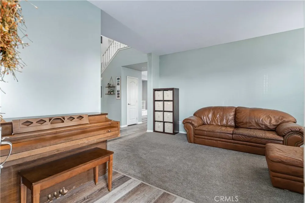 6100 W K-10 AVENUE Lancaster, CA 93536