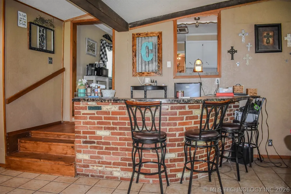 1114 4230 ROAD Hugo, OK 74743