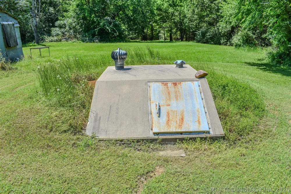 1114 4230 ROAD Hugo, OK 74743