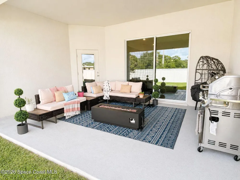 6860 Cameo Drive Grant-Valkaria, FL 32949