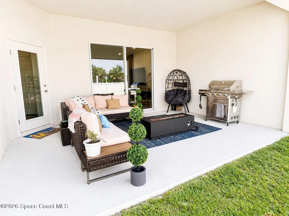 6860 Cameo Drive Grant-Valkaria, FL 32949