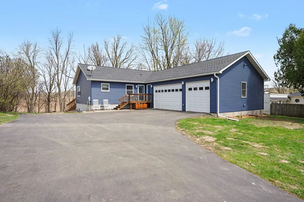 13347 County 1 Boulevard Cannon Falls, MN 55009