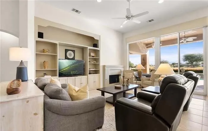 278 Loch Lomond Road Rancho Mirage, CA 92270