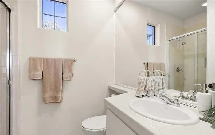 278 Loch Lomond Road Rancho Mirage, CA 92270