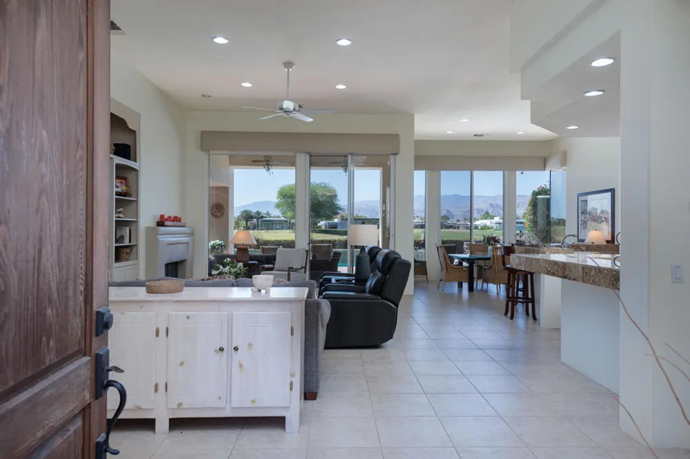 278 Loch Lomond Road Rancho Mirage, CA 92270