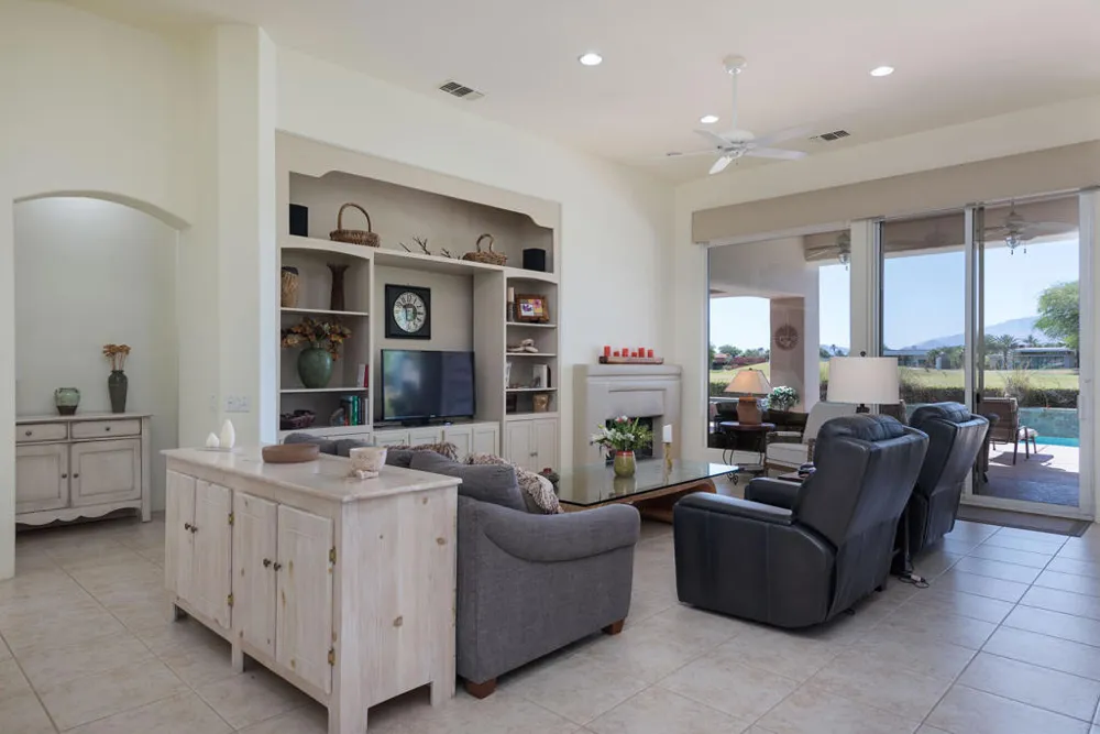 278 Loch Lomond Road Rancho Mirage, CA 92270