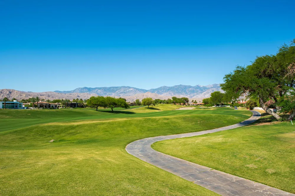 278 Loch Lomond Road Rancho Mirage, CA 92270