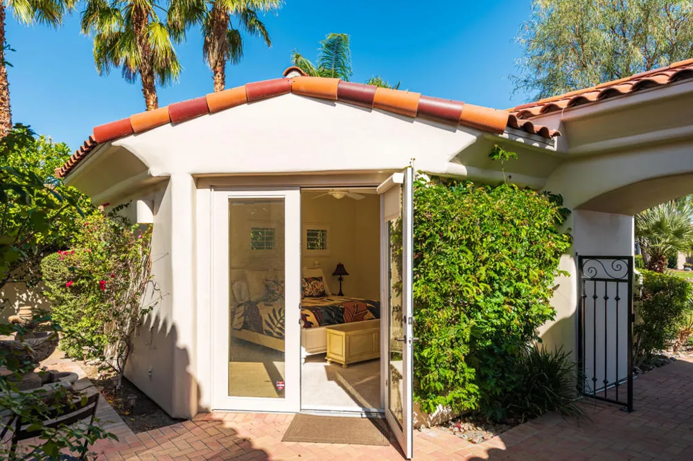 278 Loch Lomond Road Rancho Mirage, CA 92270