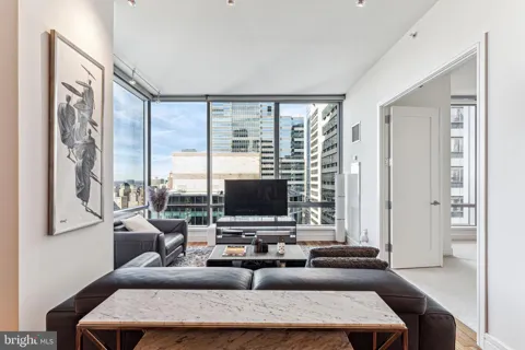 1414 S PENN SQUARE #34G