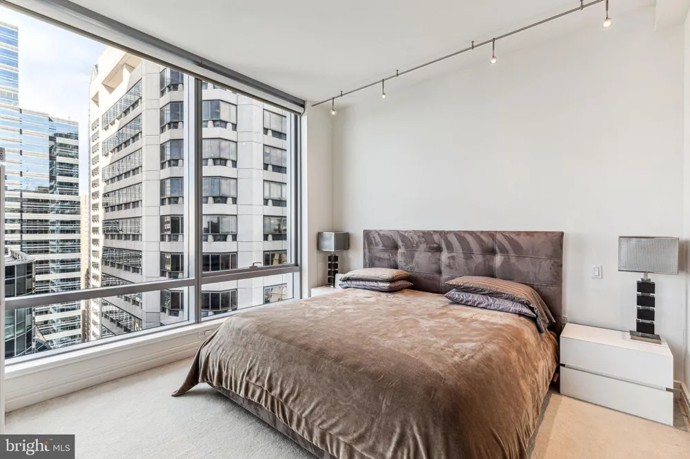 1414 S PENN SQUARE #34G Philadelphia, PA 19102