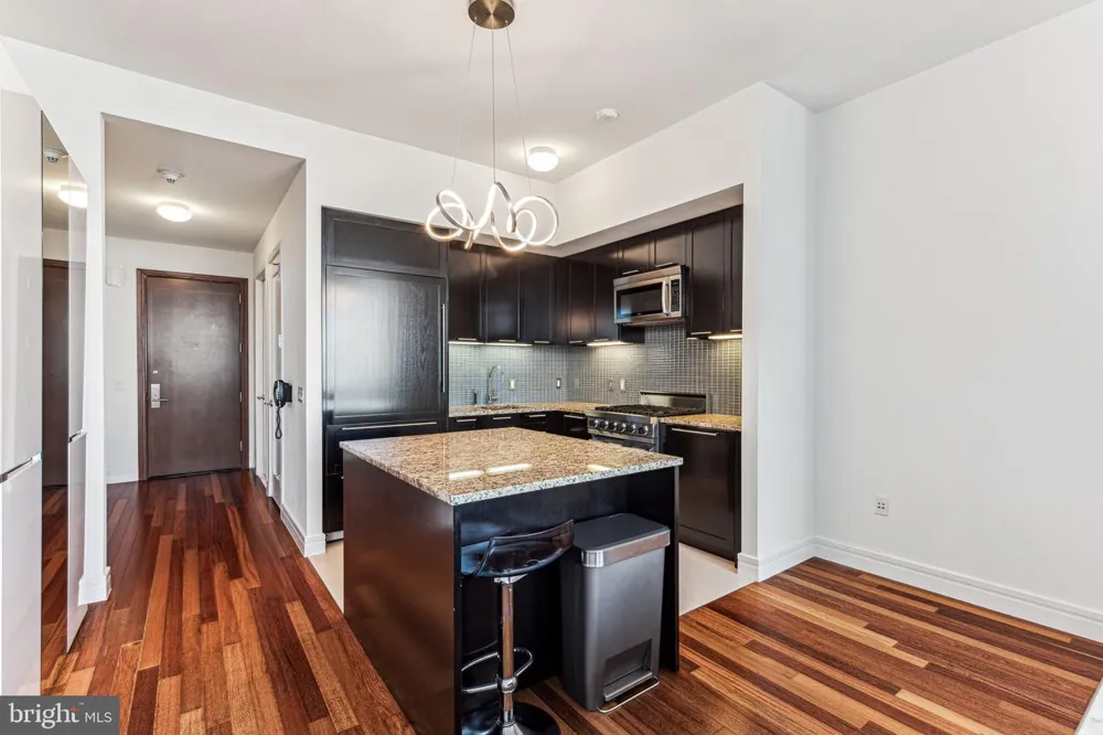 1414 S PENN SQUARE #34G Philadelphia, PA 19102