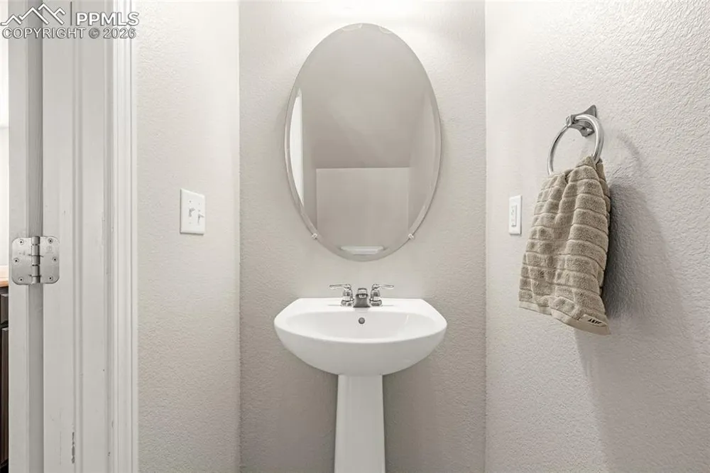 7383 Little Jimmy Grove Fountain, CO 80817