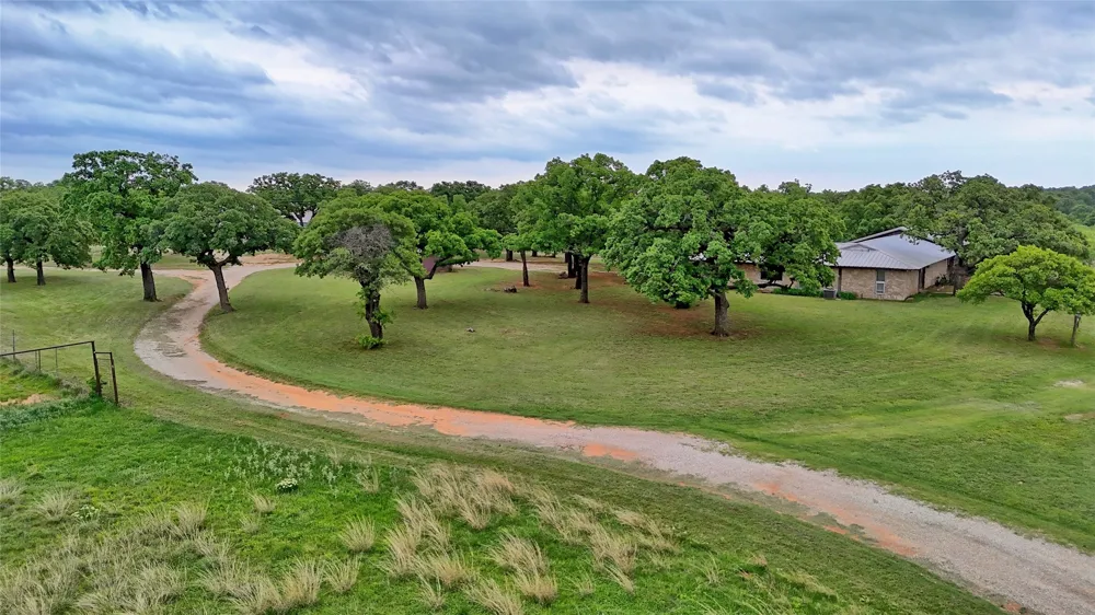 3377 Lodge Creek Road Henrietta, TX 76365